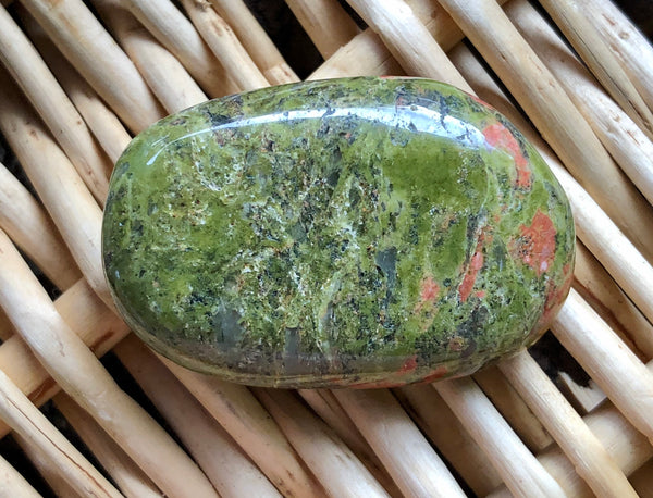 Unakite Palm Stone - Willow Tree Soul Gifts - 2