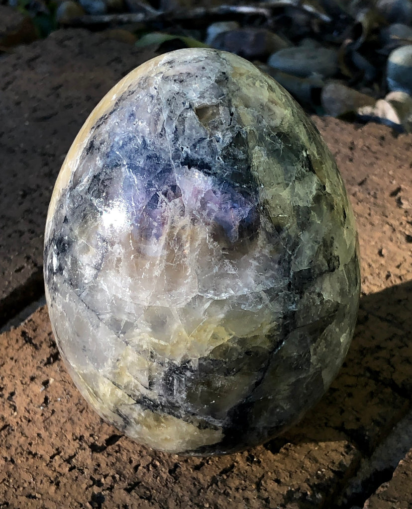 Fluorite Egg Freestanding - Willow Tree Soul Gifts - 1