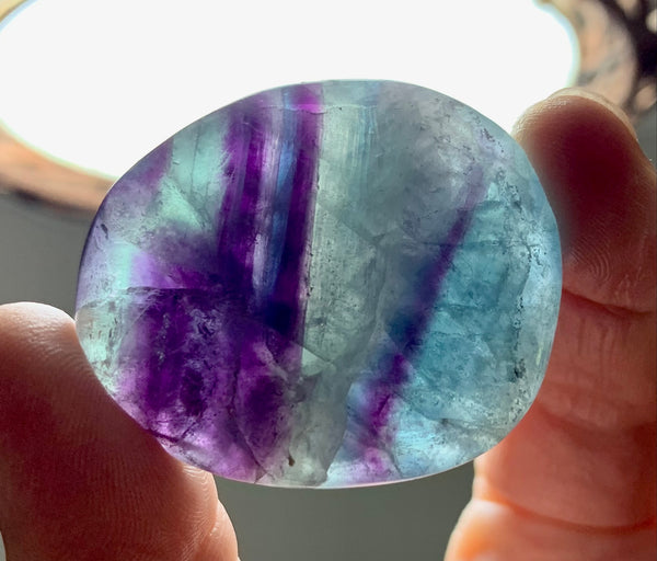 Fluorite Palm Stone - Willow Tree Soul Gifts - 3