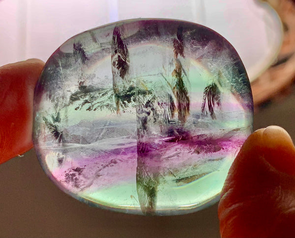 Fluorite Palm Stone - Willow Tree Soul Gifts - 1
